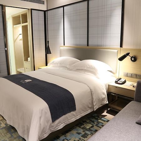 Echarm Hotel Guangzhou Kecun Metro Station ภายนอก รูปภาพ